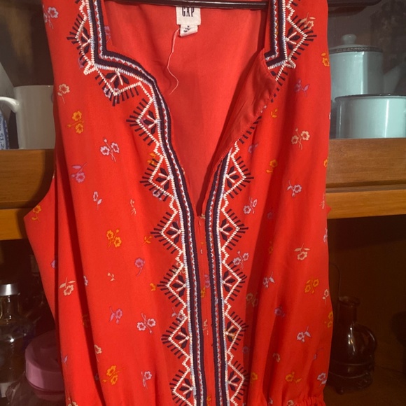 Medium (Tall) GAP Dress - Picture 2 of 3